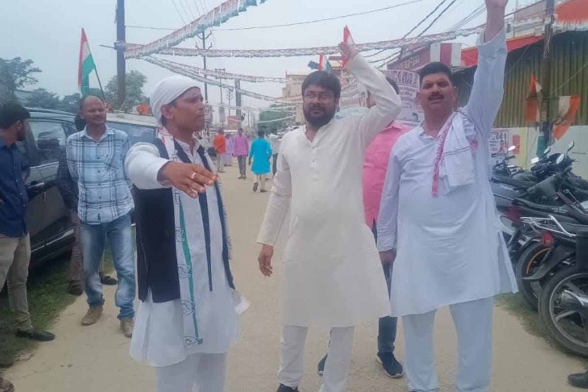 Up news, congress party, gorakhpur