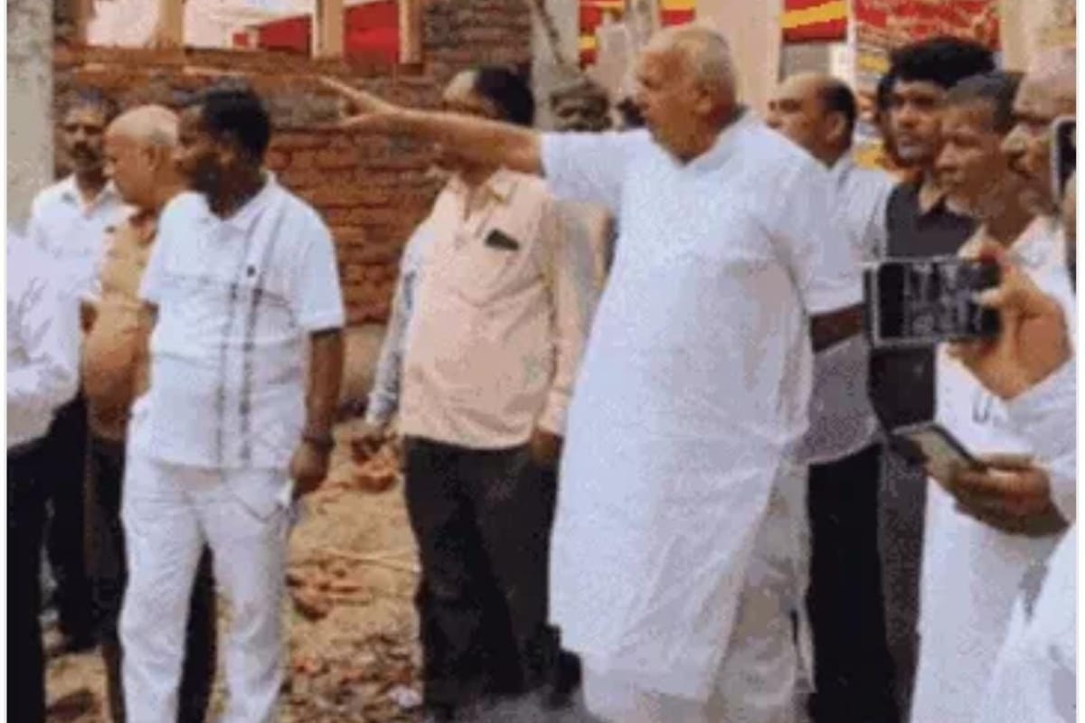यूपी में मंत्री को क्यों आया गुस्सा…किसे दी जान लेने की धमकी, सहमे अधिकारी