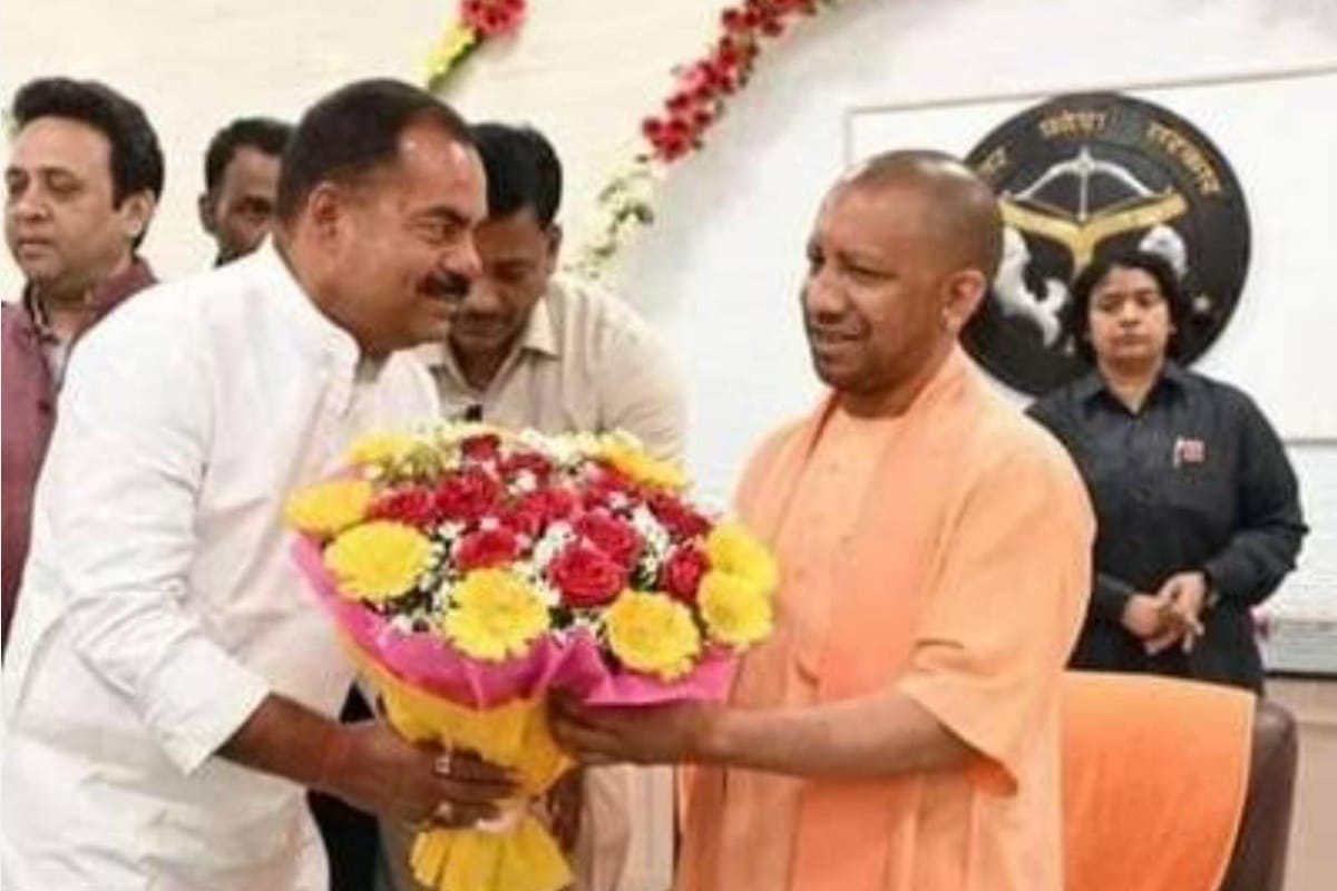 बरहज विधायक दीपक मिश्रा उर्फ शाका को मिली बड़ी उपलब्धि, एक मांग पर सीएम योगी ने
किया धन स्वीकृति…इस सड़क के बहुरेंगे दिन
