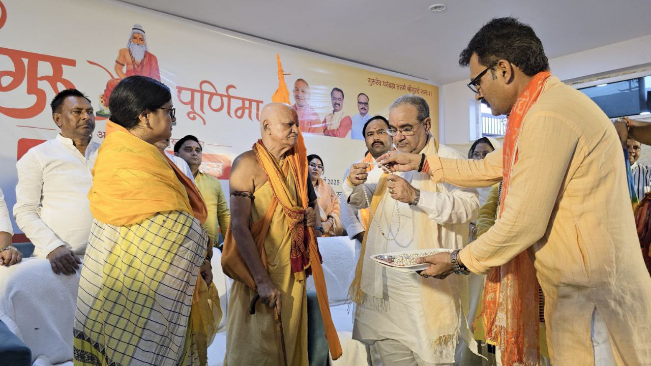 भाजपा प्रदेश अध्यक्ष भूपेंद्र चौधरी बोले- सपा के लोग देश विरोधी तत्वों का समर्थन
करना बंद करें