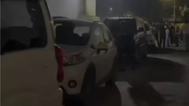 वाहनों का काफिला (फोटो सोर्स- 'X' वीडियो ग्रैब)