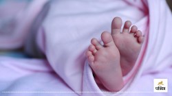 बेटी के जन्म से नाखुश था पिता, बेटे की चाह में हैवान बना पति, अस्पताल में पत्नी
को पीट-पीटकर उतारा मौत के घाट - image