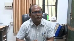 कानपुर सीएमओ विवाद: डॉ. हरिदत्त नेमी के हस्ताक्षर वाली फाइलों का निरीक्षण,
लेखाधिकारी भी चर्चा में - image
