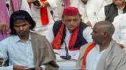 कथावाचकों के खिलाफ गिरफ्तारी वारंट (फोटो सोर्स- 'X' अखिलेश यादव वीडियो ग्रेब)