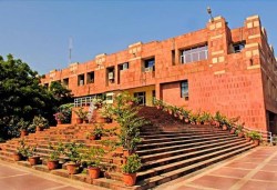 JNU: शोध, खुली बहस और बुद्धिमत्ता का प्रमुख केंद्र है जेएनयू, ट्रेनिंग के बाद
IAS को मिलती है जेएनयू की डिग्री - image