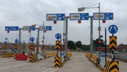 Toll Plaza का यह ‘खबरी’ काट रहा 1000 से 6000 रुपये तक का चालान, नितिन गडकरी ने
किया खबरदार - image