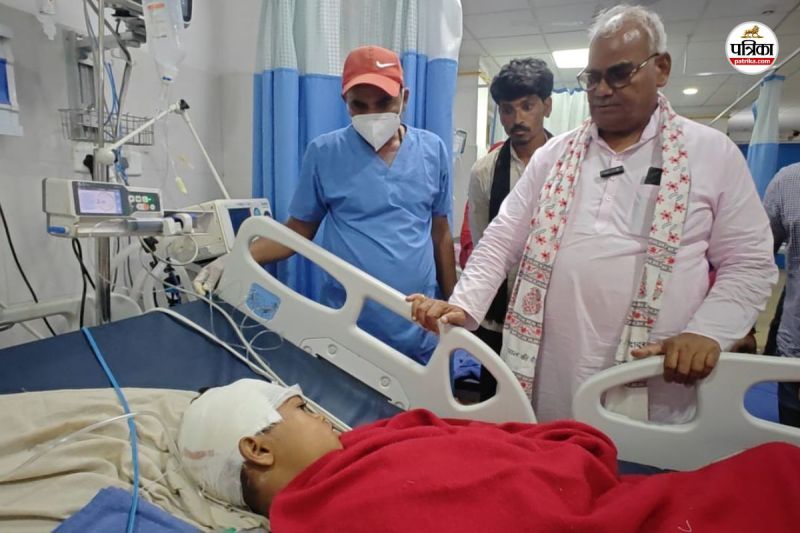 Jhalawar School Collapses Update Madan Dilawar Announcement deceased children families will get Rs 10 lakh and a contractual job