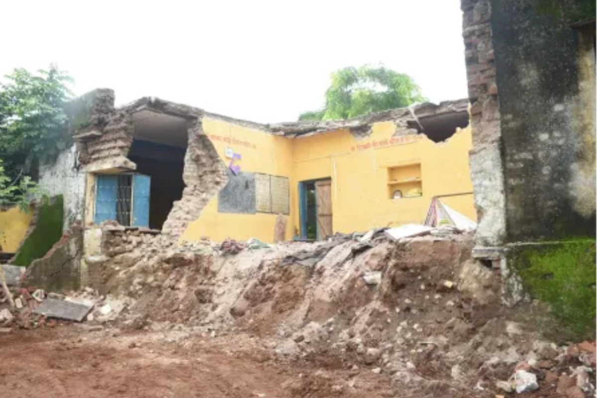 Jhalawar School Accident: झालावाड़ स्कूल हादसे को लेकर सामने आई चौंकाने वाली रिपोर्ट, शिक्षा विभाग ने पल्ला झाड़ा | Patrika News | हिन्दी न्यूज