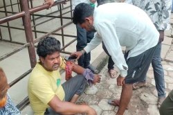 Video: नसों में दौड़ रहा था मौत का जहर, उपचार की बजाय अस्पताल की चौखट पर चली
ऑनलाइन झाड़फूंक - image