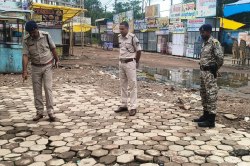 अड़ीबाजी नहीं आई रास तो दोस्तों के साथ मिलकर की हत्या, झारखंड से लेकर आये थे
चाकू, मुंडवा लिए थे बाल - image