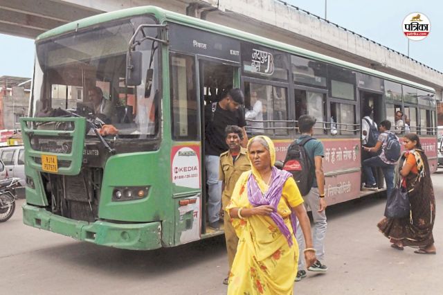 Jaipur Low-floor bus