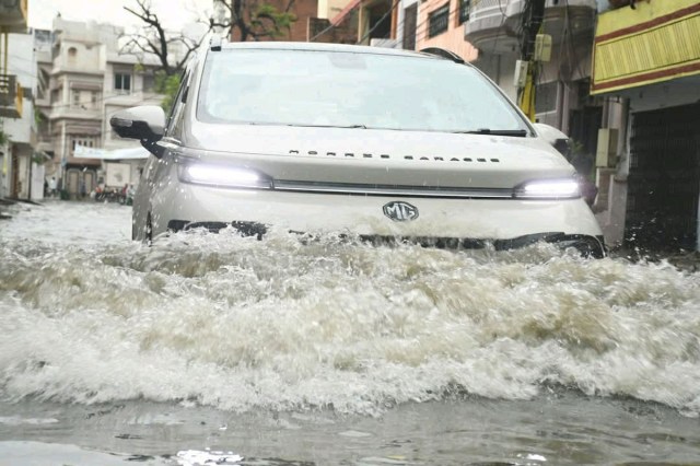 Lucknow Rain Flooding