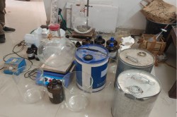 Rajasthan: राजस्थान में 2 शिक्षकों का फ्लैट में गंदा खेल, 15 करोड़ की बनाई MD
ड्रग्स, NCB अधिकारी भी चौंके - image