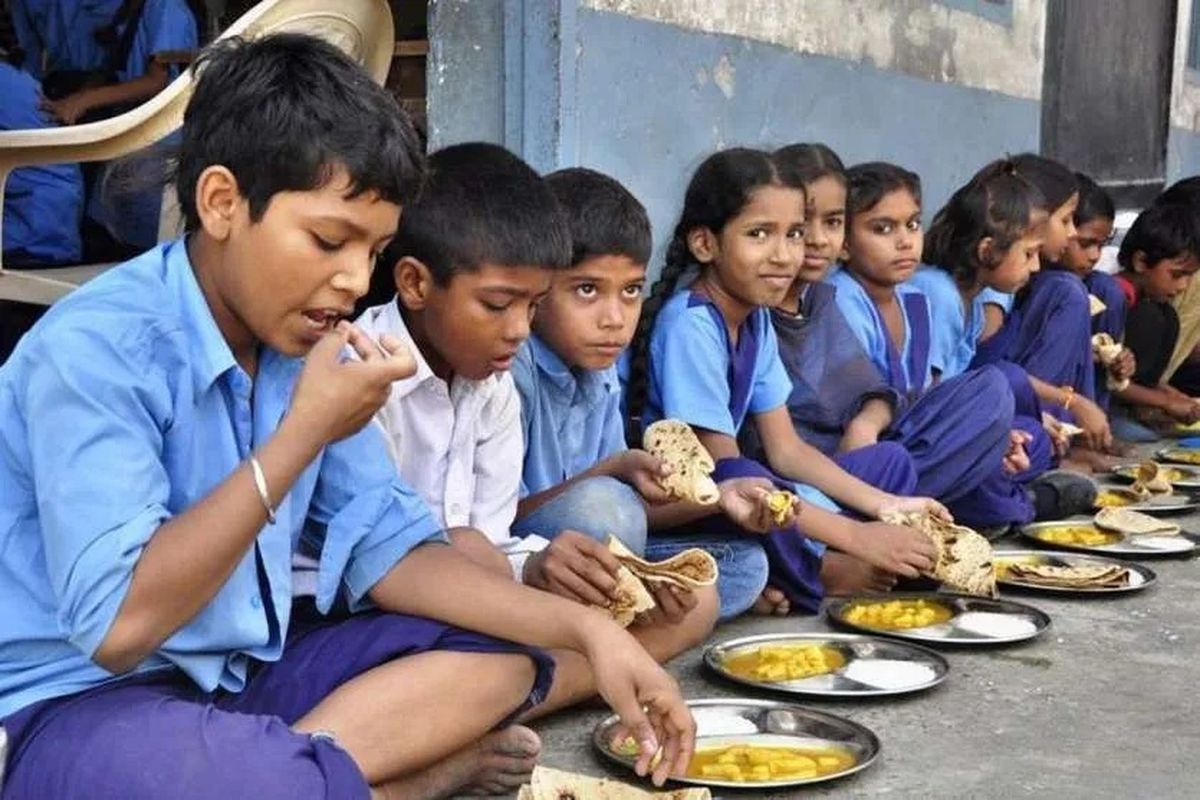 मिड-डे मील की मुणवत्ता की जांच अब अभिभावक करेंगे