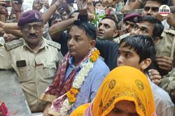 नरेश मीणा ने खाटू के श्याम दरबार में लगाई धोक, SDM थप्पड़कांड पर दिया बड़ा बयान,
जानें क्या कुछ कहा - image