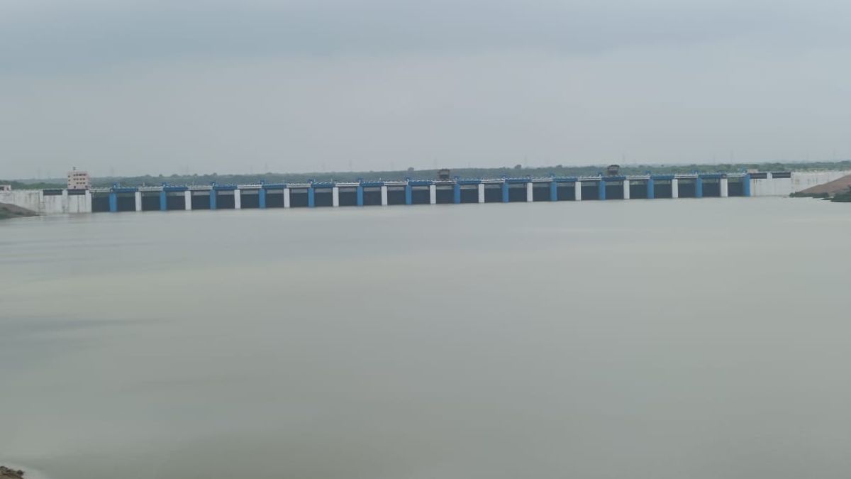 Rajasthan : नवनेरा बांध के सभी 27 गेट बंद, जलभराव शुरू, भराव क्षेत्र से दूर रहने
की अपील