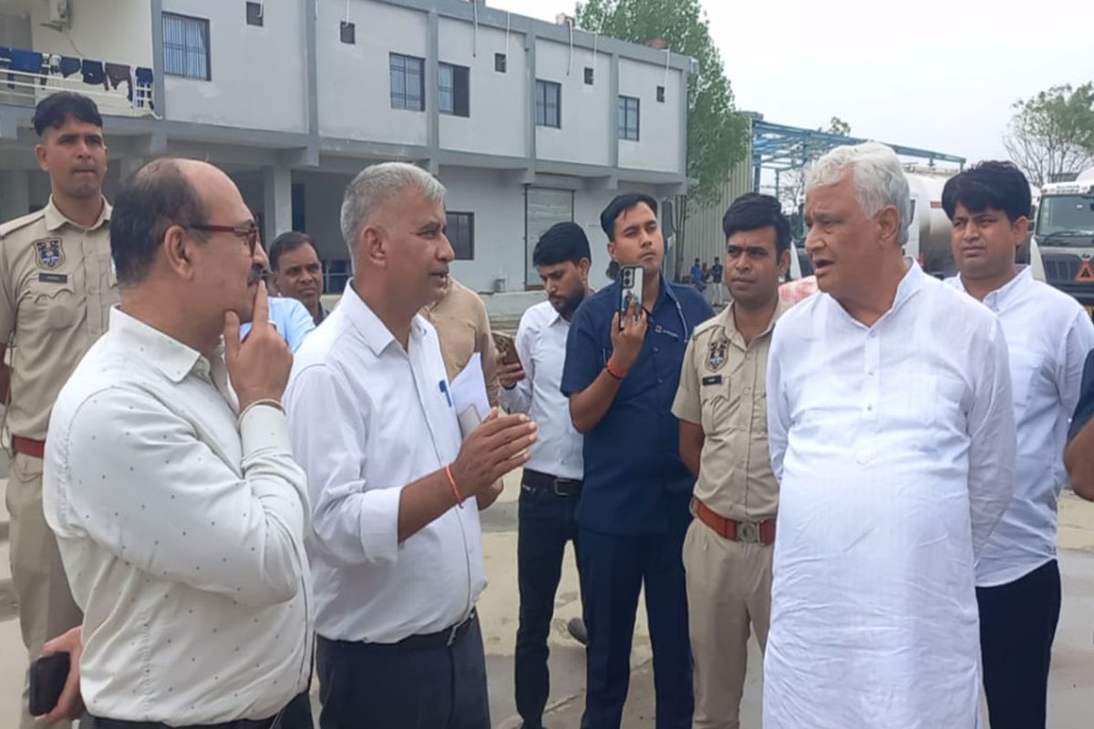 कृ षि मंत्री किरोडी लाल ने मारा छापा, पकड़ी नकली बायोडीजल इंडस्ट्री