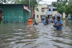 Patna Mausam Update: पटना में टूटा 28 साल पुराना रिकॉर्ड, 24 घंटे की बारिश में
पटना हो गया पानी- पानी - image