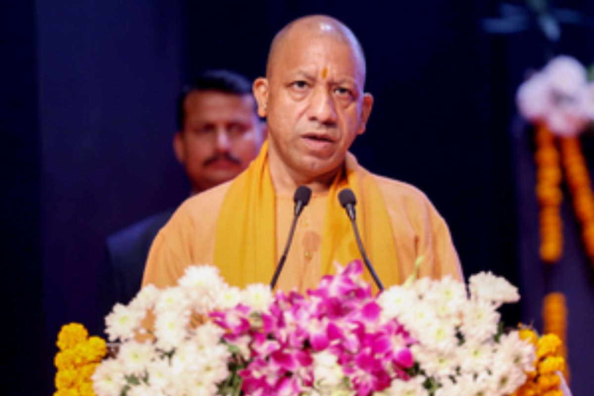 2.5 लाख घरों में बायोगैस यूनिट्स लगाएगी योगी सरकार, इन जिलों से होगी पहले चरण की
शुरुआत
