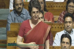 प्रियंका गांधी ने अमित शाह पर साधा निशाना, बोलीं — मेरी मां के आंसुओं का उड़ाया
मजाक - image