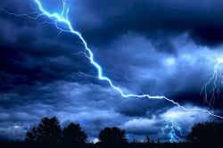 Up rain: यूपी के इन 42 जिलों में तेज बारिश और आंधी-तूफान का येलो अलर्ट, IMD ने
जारी की लिस्ट - image