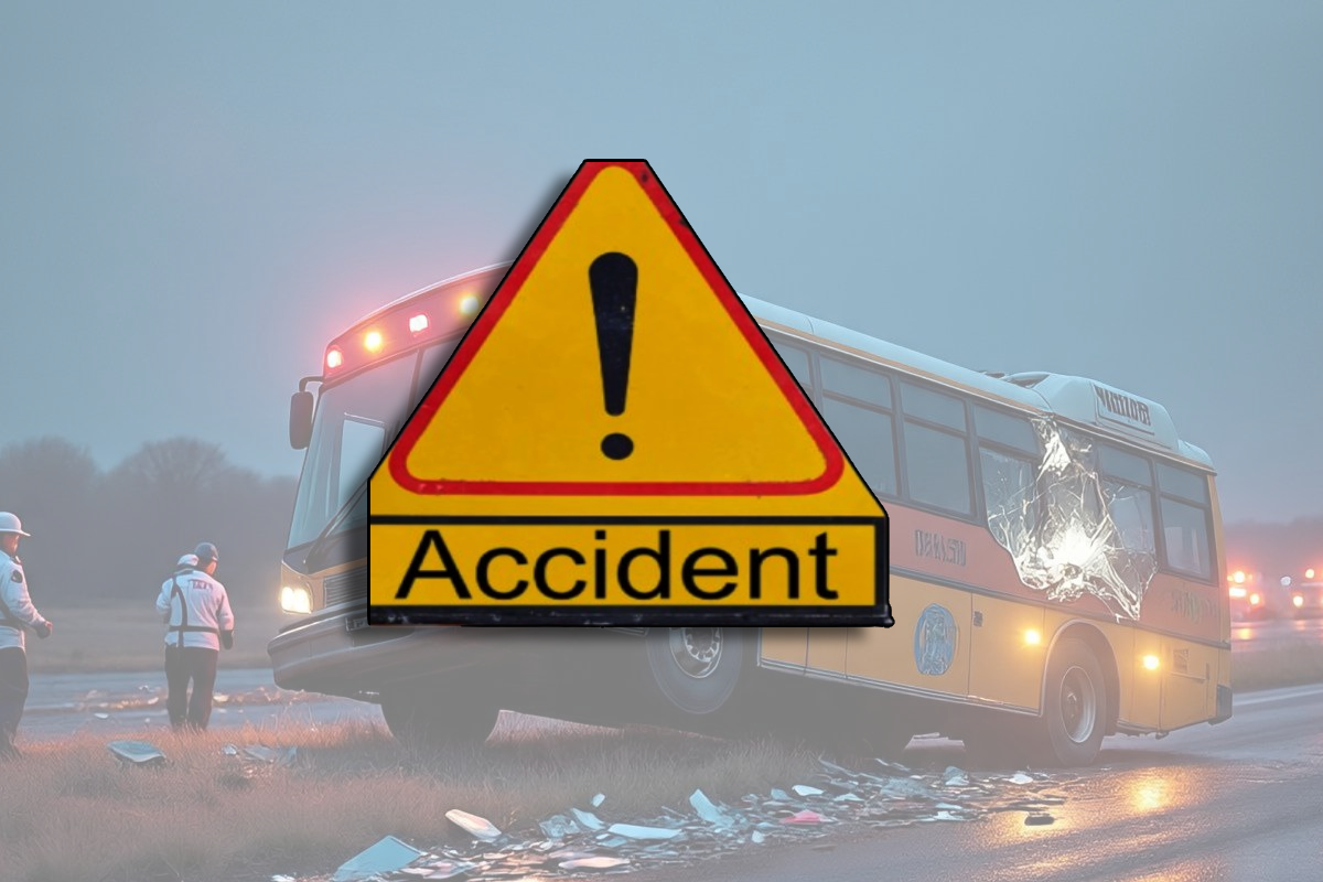 Huge Road Accident: भीषण सड़क हादसे में 2 महिला शिक्षक की मौत, ट्रक और टैक्सी में
हुई जबरदस्त टक्कर, छात्र समेत 10 अन्य घायल