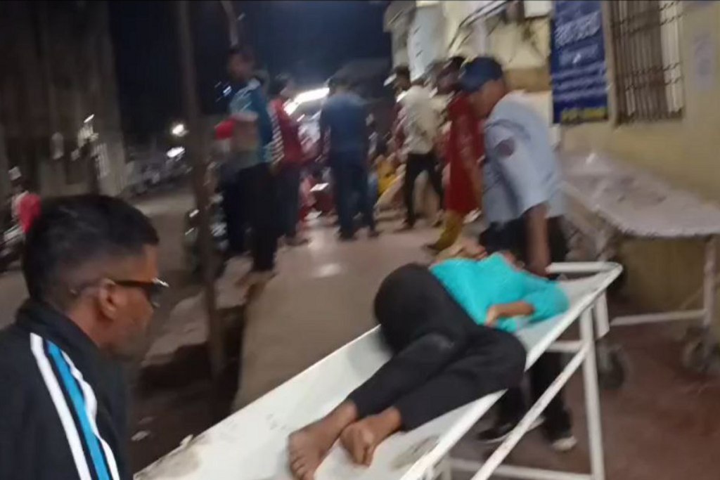 Huge road accident