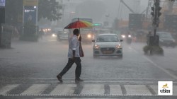 UP Rains: यूपी के 33 जिलों में अगले 72 घंटे होगी बारिश, 23 से 25 जुलाई तक बरसेगा
पानी ही पानी - image