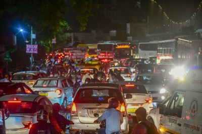 VIP रोड को वन-वे करने की योजना टली(photo-patrika)