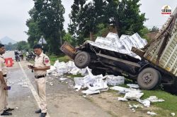 Bus-truck accident: एनएच पर खड़े ट्रक को तेज रफ्तार बस ने पीछे से मारी टक्कर,
ड्राइवर की मौत, बिखरीं मछलियां - image