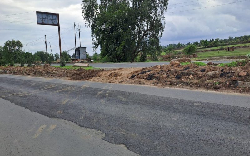 Dozens of deadly cuts in 100 km distance on Lalitpur-Sagar highway