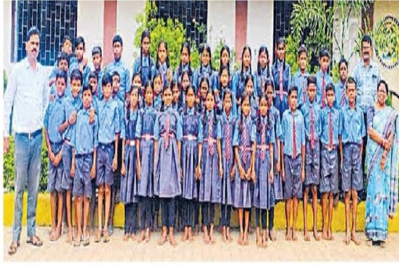 15 अगस्त पर खास तैयारी! सरकारी स्कूलों के छात्र नजर आएंगे रंग-बिरंगी यूनिफार्म में...(photo-patrika)