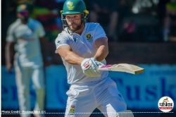 ZIM vs SA: वियान मुल्डर ने जिम्बाब्वे के गेंदबाजों की जमकर की धुनाई, ठोका दोहरा
शतक, टेस्ट क्रिकेट में ऐसा करने वाले सिर्फ तीसरे कप्तान - image