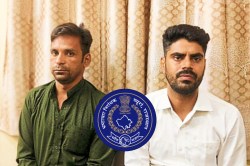 Rajasthan: रिश्वत लेने के लिए चुना ये दिन… फिर भी खा गए मात, 60 हजार की घूस लेते
रंगे हाथ गिरफ्तार - image