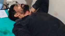 शिक्षिका की हत्या के फरार आरोपी के पिता ने काटा खुद का गला, बोला- उसकी पत्नी को
भी महिपाल किसी दिन मार देगा - image