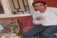 CG News: ट्रांसफर रुकवाने के नाम पर दो लाख की रिश्वत, एसीबी की टीम ने रंगे हाथों पकड़ाया