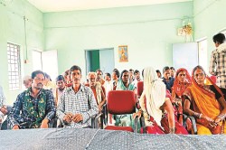CG News: इस गांव में शराब पीने पर लगेगा जुर्माना, बैठक में पंचायत ने लिया निर्णय - image