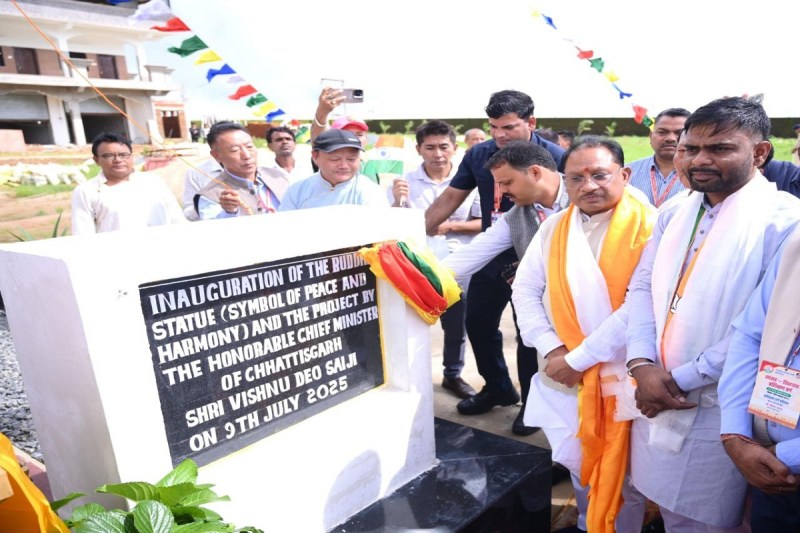 CG News: मुख्यमंत्री विष्णु देव साय ने मैनपाट में भगवान बुद्ध की प्रतिमा का किया अनावरण, 30 लाख रुपए के विकास कार्यों की घोषणा