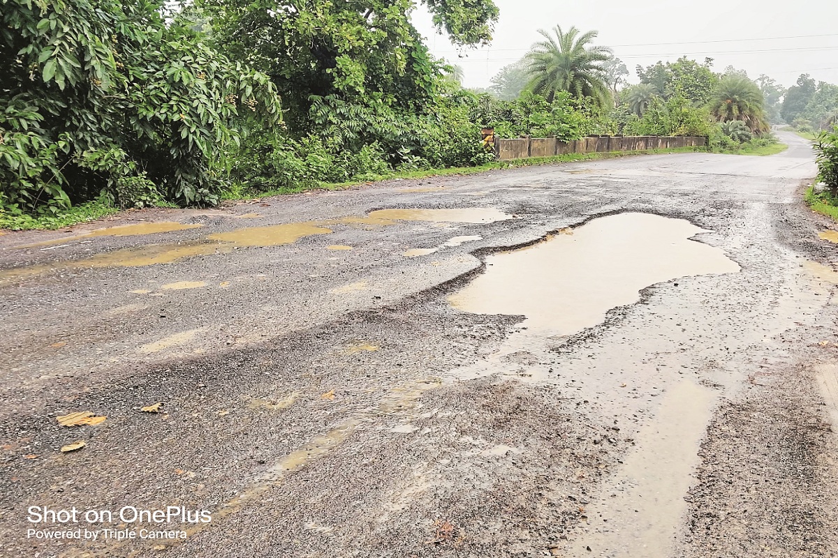 CG Accident: अब तक नहीं भराया गीदम-बारसूर मार्ग का गड्ढा, तीन महीने पहले हुई थी
युवक की मौत