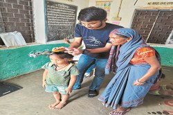Raipur News: छात्रों ने बनाया ऊंचाई मापने वाली डिजिटल डिवाइस, कुछ ही सेकंड में
बता देगा वजन - image