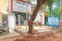 CG News: हाई सिक्योरिटी नंबर प्लेट बना मुसीबत, मोबाइल पर नहीं आ रहा ओटीपी, दफ्तर
की दौड़ लगाते लोग परेशान - image