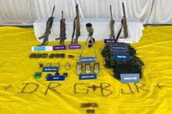 CG Naxal: मृत चारों नक्सलियों पर था 17 लाख का इनाम, 2 महिलाएं भी शामिल - image