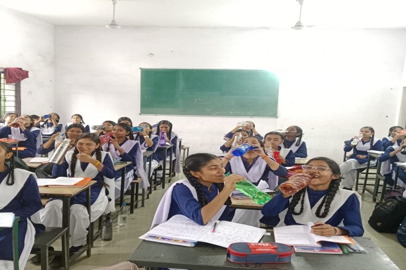 Raipur news: Water bell rings every two hours in schools, a unique initiative by district administration