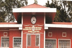 CG News: खबर प्रकाशित होने के बाद स्कूल प्रबंधन ने मानी गलती, अब अभिभावकों को
नहीं लाने होंगे प्रिंटआउट - image