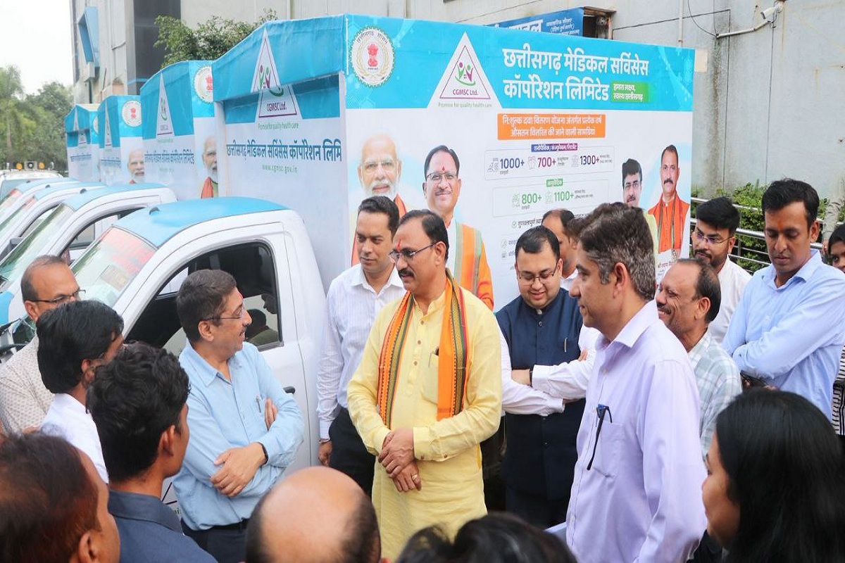 CG News: सीजीएमएससी में 70 एसी वाहन जीपीएस से लैस, अस्पतालों में पहुंचाएंगे
दवाइयां