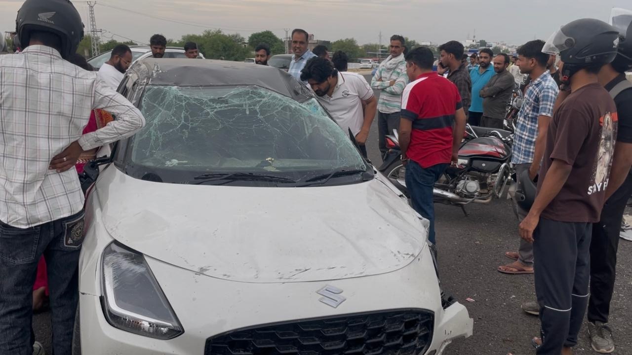 तीन वाहनों में भिडंत: देरी से पहुंची पुलिस, लोगों में रहा आक्रोश