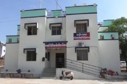 चोटीला के पीआई सहित 6 पुलिसकर्मी निलंबित, एसपी की सख्त कार्रवाई - image