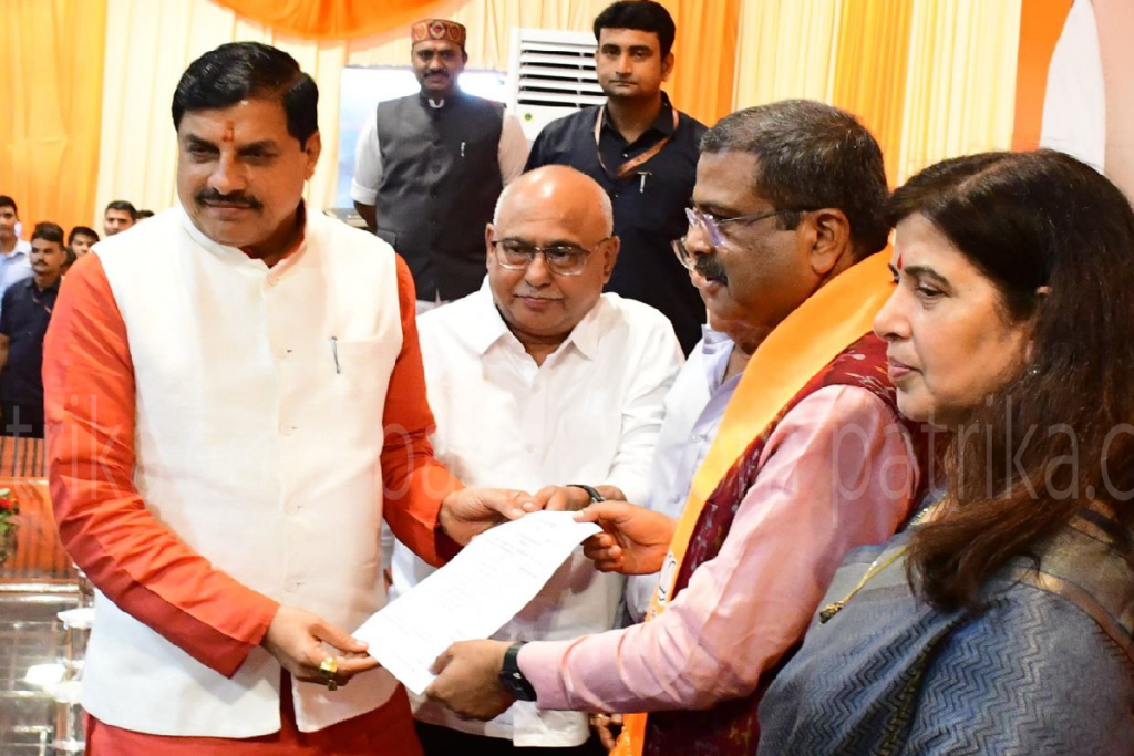 Hemant Khandelwal, CM Mohan Yadav