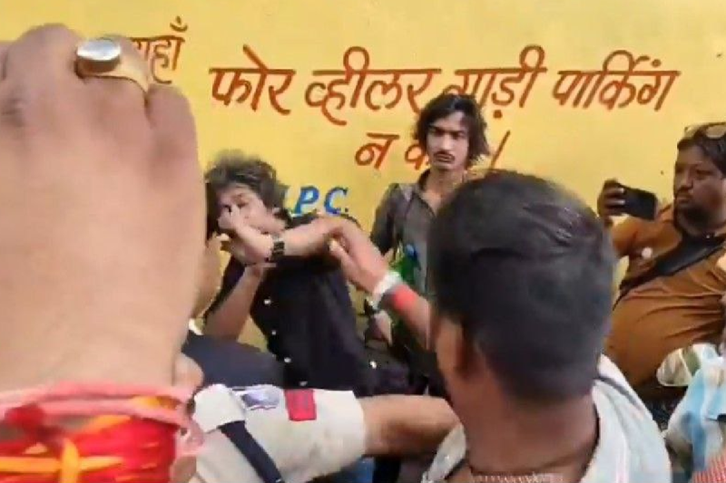 indore press conference bajrang dal attacks conversion row