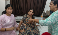 एमपी में हाइवे पर सनसनीखेज लूट, प्रतिष्ठित व्यापारी और परिजनों से मारपीट कर ले
गए 10 लाख के जेवर - image